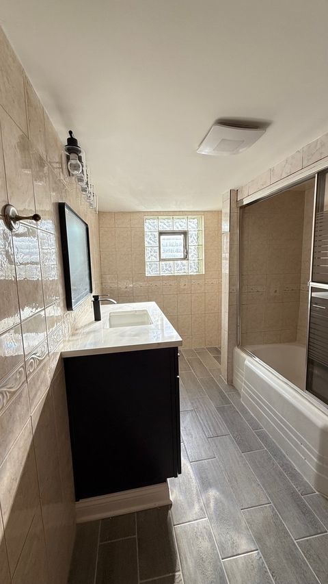 Tiny photo for 2056 N Bingham Street, Chicago, IL 60647 (MLS # 12477009)