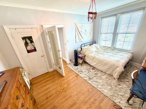 Tiny photo for 6101 N Sheridan Road #11E, Chicago, IL 60660 (MLS # 12700197)