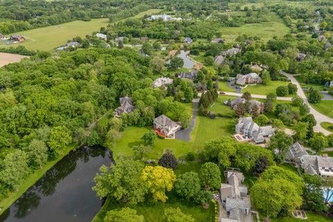 Tiny photo for 5420 Belmont Court, Libertyville, IL 60048 (MLS # 12711143)