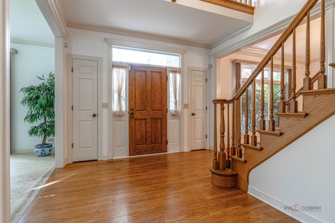 Tiny photo for 5420 Belmont Court, Libertyville, IL 60048 (MLS # 12711143)