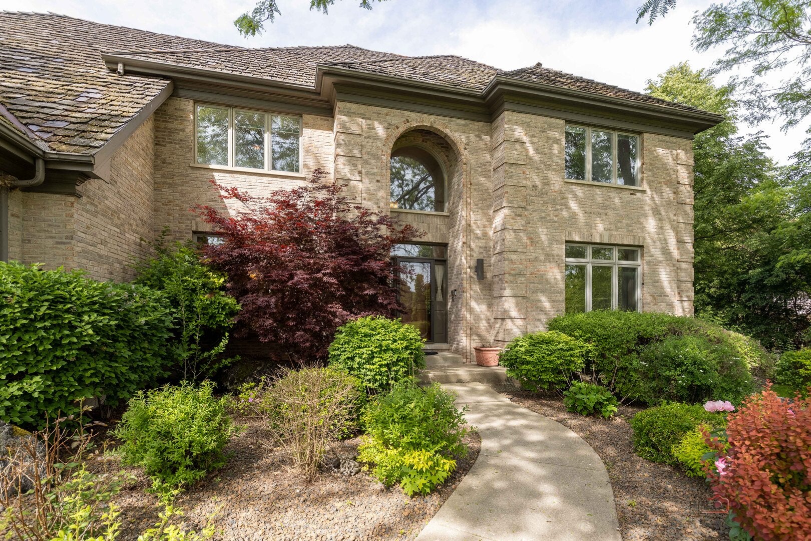 5420 Belmont Court