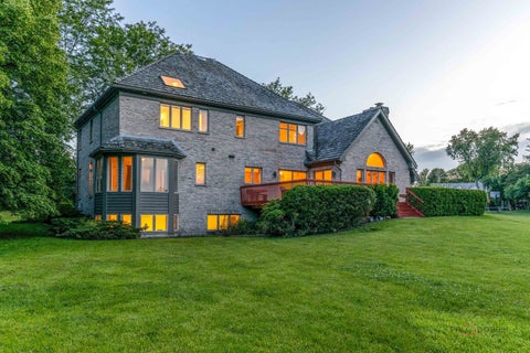 Tiny photo for 5420 Belmont Court, Libertyville, IL 60048 (MLS # 12711143)