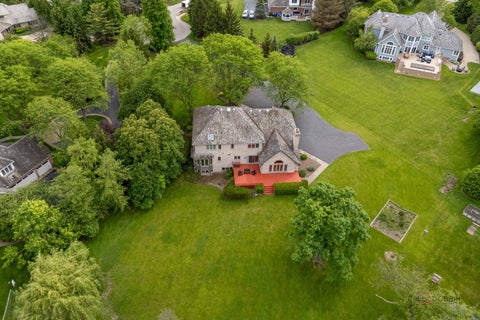 Tiny photo for 5420 Belmont Court, Libertyville, IL 60048 (MLS # 12711143)