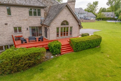 Tiny photo for 5420 Belmont Court, Libertyville, IL 60048 (MLS # 12711143)
