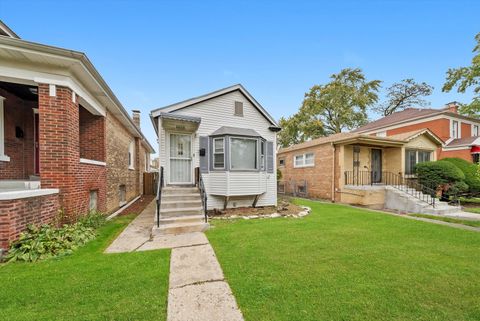Tiny photo for 8808 S Loomis Street, Chicago, IL 60620 (MLS # 12499842)