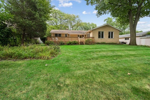 Tiny photo for 412 Scott Street, Algonquin, IL 60102 (MLS # 12744703)