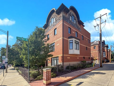 Tiny photo for 1016 Madison Street, Oak Park, IL 60302 (MLS # 12764404)