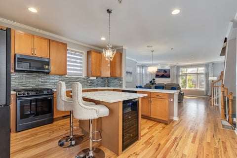 Tiny photo for 1016 Madison Street, Oak Park, IL 60302 (MLS # 12764404)