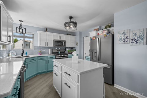 Tiny photo for 1013 Mountain View Drive, Joliet, IL 60432 (MLS # 12715363)