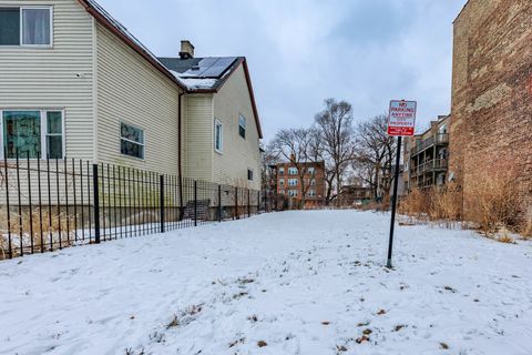Tiny photo for 7412 S PHILLIPS Avenue, Chicago, IL 60649 (MLS # 12581558)