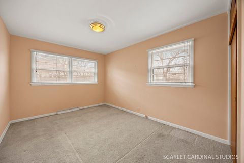 Tiny photo for 110 Travers Avenue, Wheaton, IL 60187 (MLS # 12555530)