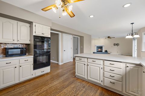 Tiny photo for 544 S Prairie Street, Cary, IL 60013 (MLS # 12630491)