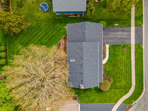 Tiny photo for 544 S Prairie Street, Cary, IL 60013 (MLS # 12630491)