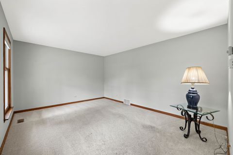 Tiny photo for 544 S Prairie Street, Cary, IL 60013 (MLS # 12630491)
