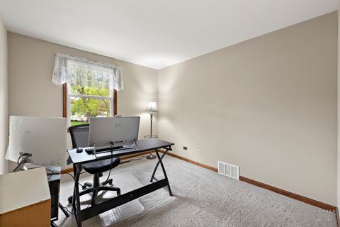 Tiny photo for 544 S Prairie Street, Cary, IL 60013 (MLS # 12630491)