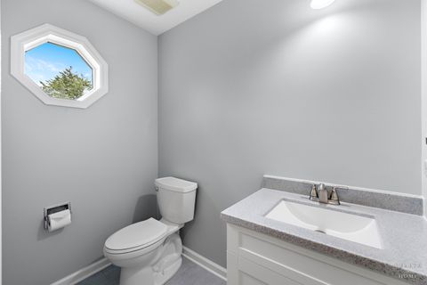 Tiny photo for 544 S Prairie Street, Cary, IL 60013 (MLS # 12630491)