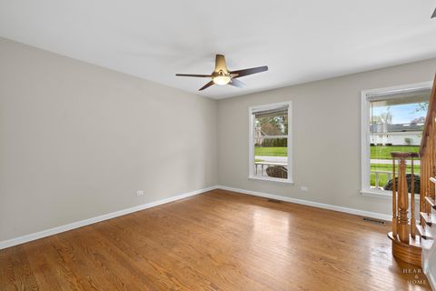Tiny photo for 544 S Prairie Street, Cary, IL 60013 (MLS # 12630491)