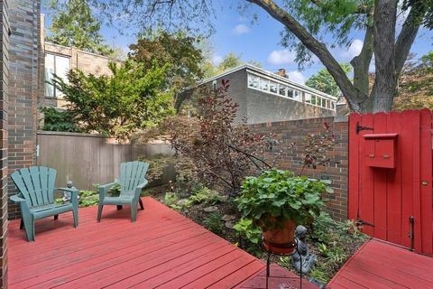 Tiny photo for 5229 S university Street, Chicago, IL 60615 (MLS # 12501044)