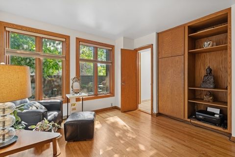 Tiny photo for 5229 S university Street, Chicago, IL 60615 (MLS # 12501044)