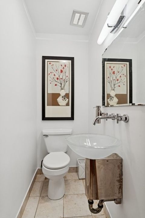 Tiny photo for 5229 S university Street, Chicago, IL 60615 (MLS # 12501044)