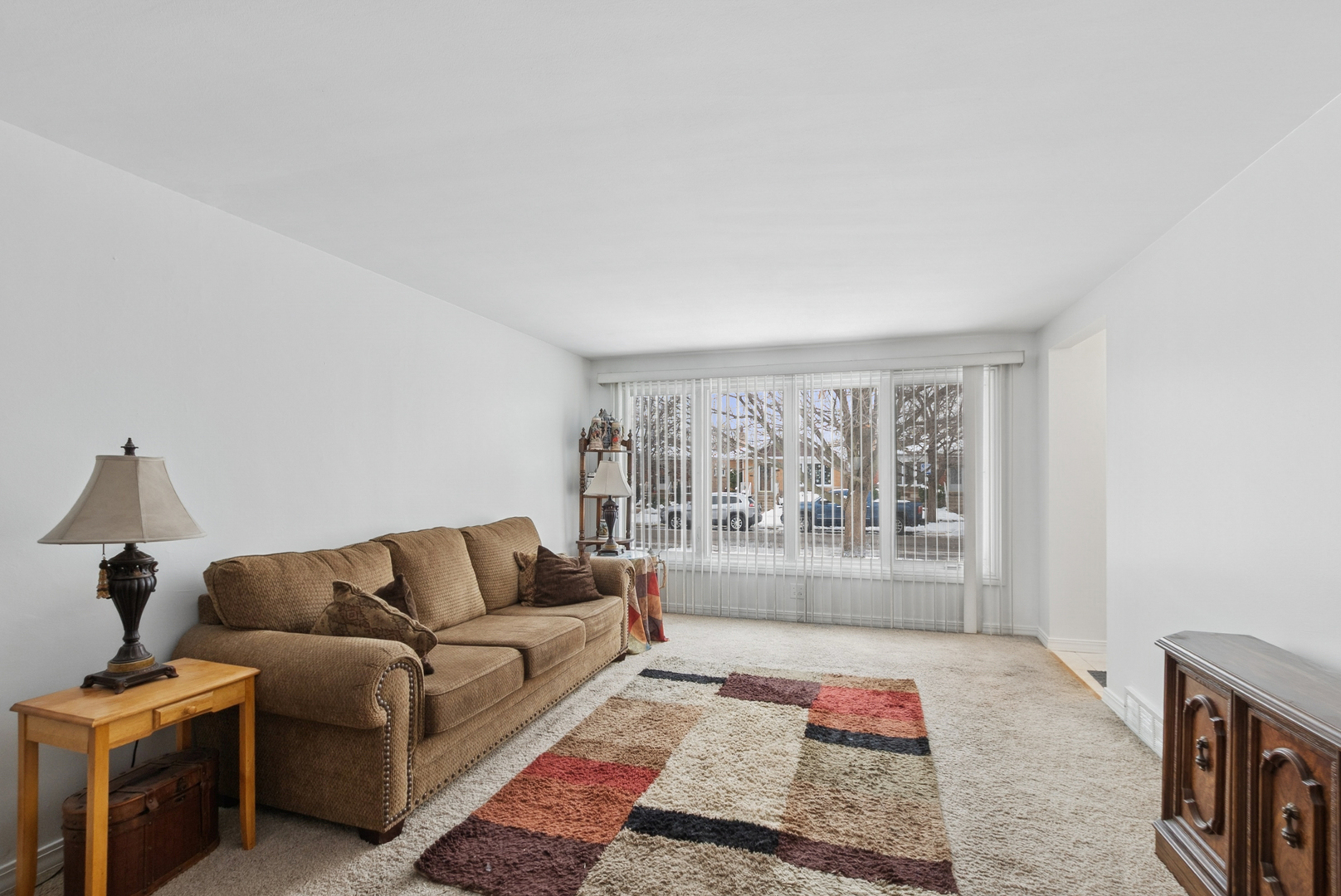 8444 S Kostner Avenue