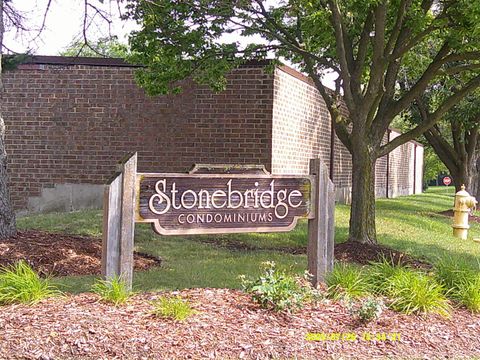 Photo of 5 E Carriageway Drive #210, Hazel Crest, IL 60429 (MLS # 12599905)