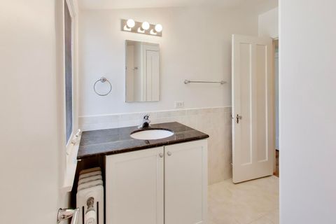 Tiny photo for 555 Hill Terrace #307, Winnetka, IL 60093 (MLS # 12606299)