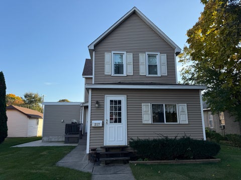 Photo of 217 W Cleveland Street, Spring Valley, IL 61362 (MLS # 12795783)