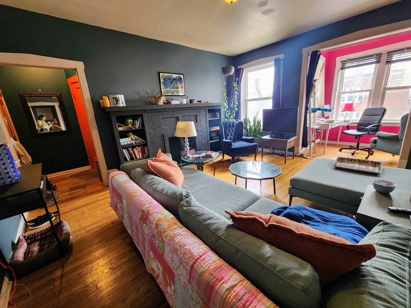 2218 N Saint Louis Avenue 2