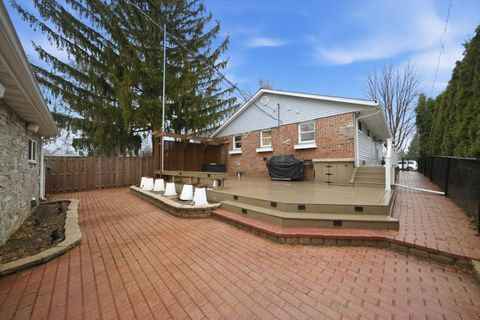 Tiny photo for 522 Lilac Court, Round Lake Beach, IL 60073 (MLS # 12587597)