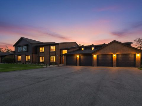 Tiny photo for 1402 WOODHOLLOW Drive #1A, Flossmoor, IL 60422 (MLS # 12631057)