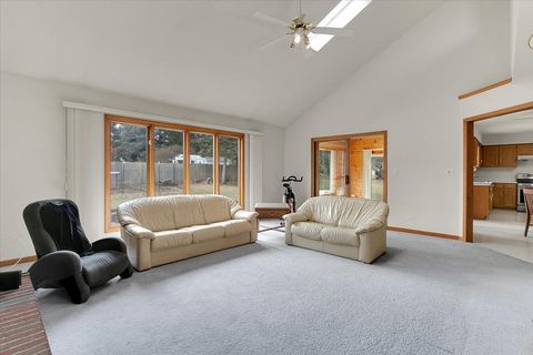 Tiny photo for 311 Millcreek Lane, Naperville, IL 60540 (MLS # 12578654)