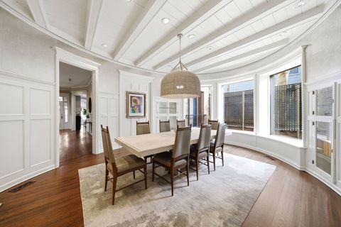 Tiny photo for 1352 N La Salle Drive, Chicago, IL 60610 (MLS # 12653138)