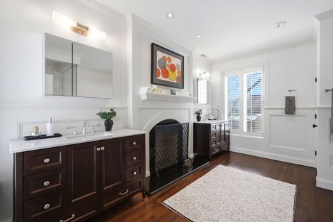 Tiny photo for 1352 N La Salle Drive, Chicago, IL 60610 (MLS # 12653138)