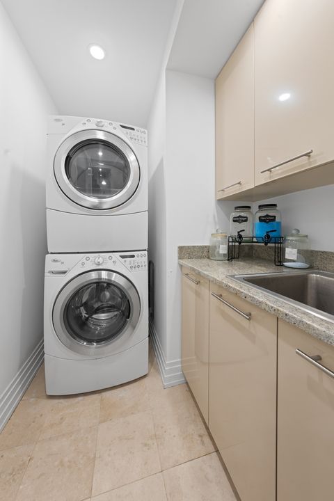 Tiny photo for 600 N Kingsbury Street #506, Chicago, IL 60654 (MLS # 12526020)