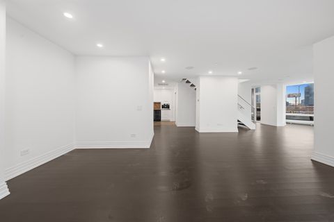 Tiny photo for 600 N Kingsbury Street #506, Chicago, IL 60654 (MLS # 12526020)