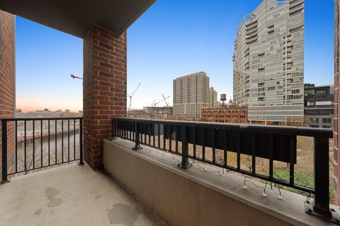 Tiny photo for 600 N Kingsbury Street #506, Chicago, IL 60654 (MLS # 12526020)