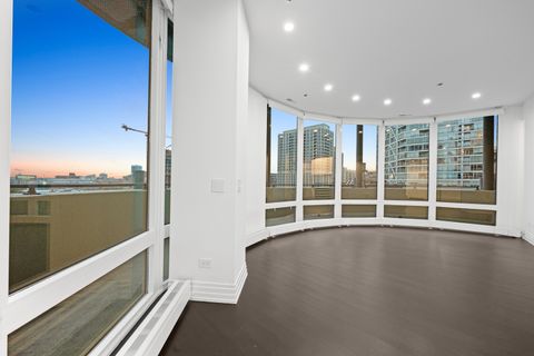 Tiny photo for 600 N Kingsbury Street #506, Chicago, IL 60654 (MLS # 12526020)