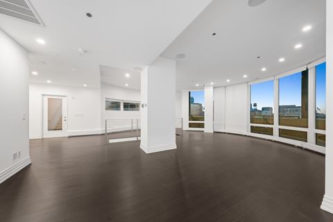 Tiny photo for 600 N Kingsbury Street #506, Chicago, IL 60654 (MLS # 12526020)