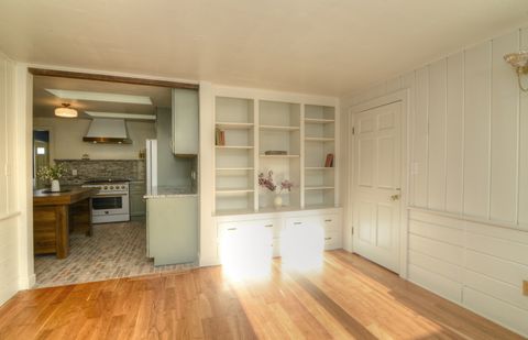 Tiny photo for 370 S Oriole Trail, Crystal Lake, IL 60014 (MLS # 12579608)