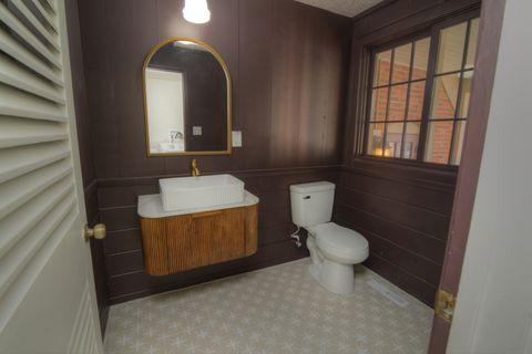 Tiny photo for 370 S Oriole Trail, Crystal Lake, IL 60014 (MLS # 12579608)