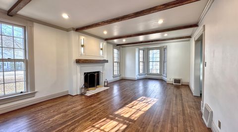 Tiny photo for 370 S Oriole Trail, Crystal Lake, IL 60014 (MLS # 12579608)