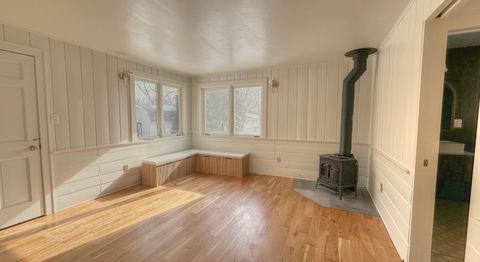 Tiny photo for 370 S Oriole Trail, Crystal Lake, IL 60014 (MLS # 12579608)