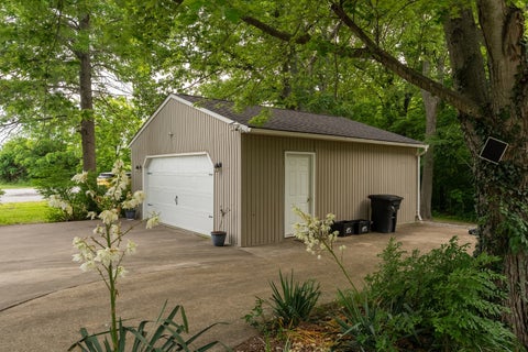 Tiny photo for 205 Blackhawk Drive, Carbondale, IL 62901 (MLS # 12662238)