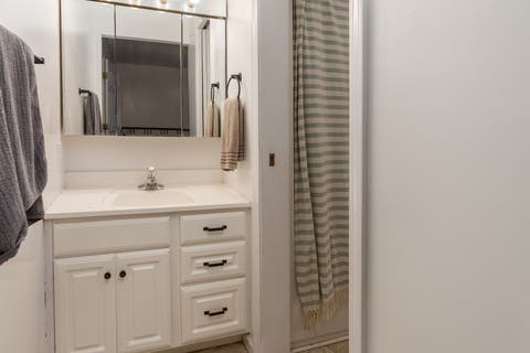 Tiny photo for 205 Blackhawk Drive, Carbondale, IL 62901 (MLS # 12662238)