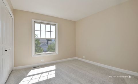 Tiny photo for 1096 Chesapeake Boulevard, Grayslake, IL 60030 (MLS # 12643026)