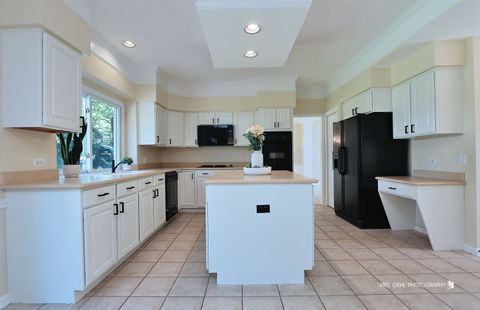 Tiny photo for 1096 Chesapeake Boulevard, Grayslake, IL 60030 (MLS # 12643026)