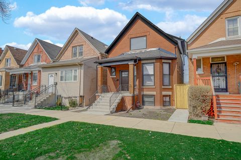 4528 W Maypole Avenue Chicago IL 60624