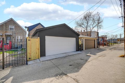 Tiny photo for 4528 W Maypole Avenue, Chicago, IL 60624 (MLS # 12603010)