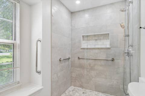 Tiny photo for 501 Grosse Pointe Circle, Vernon Hills, IL 60061 (MLS # 12690800)